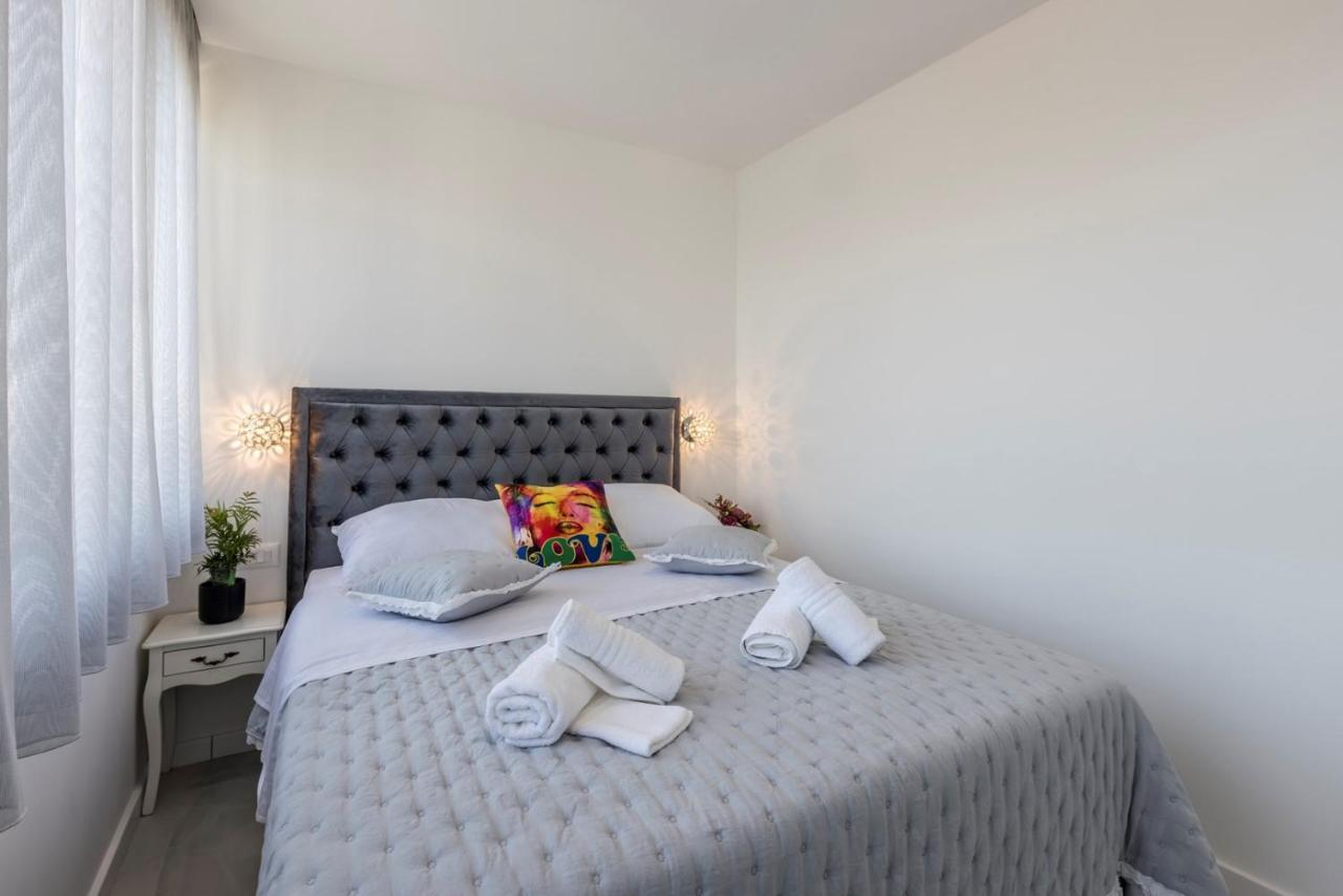 Carmen - Luxury 2-Bedroom Apartment - Downtown Split Buitenkant foto